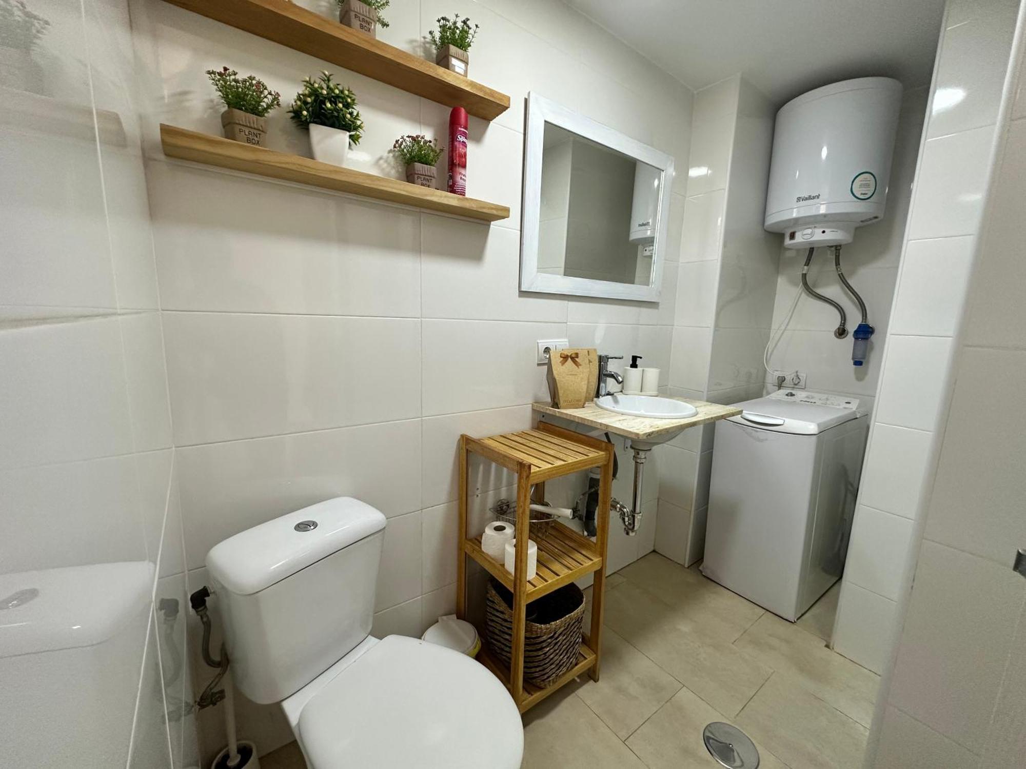 Ver952 - Vistas Mar Y Piscina, Wifi, Playa 600 Metros, Centro 150 Metros Torremolinos Luaran gambar