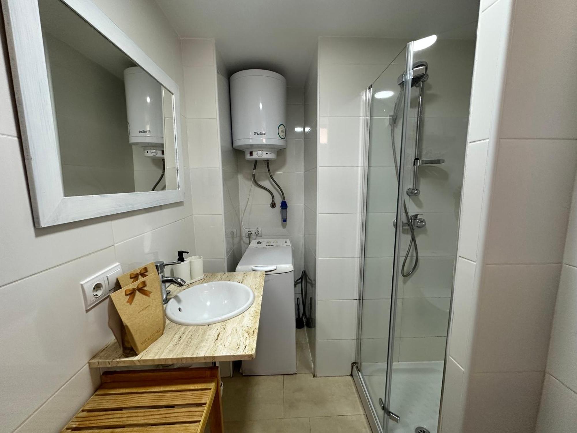 Ver952 - Vistas Mar Y Piscina, Wifi, Playa 600 Metros, Centro 150 Metros Torremolinos Luaran gambar