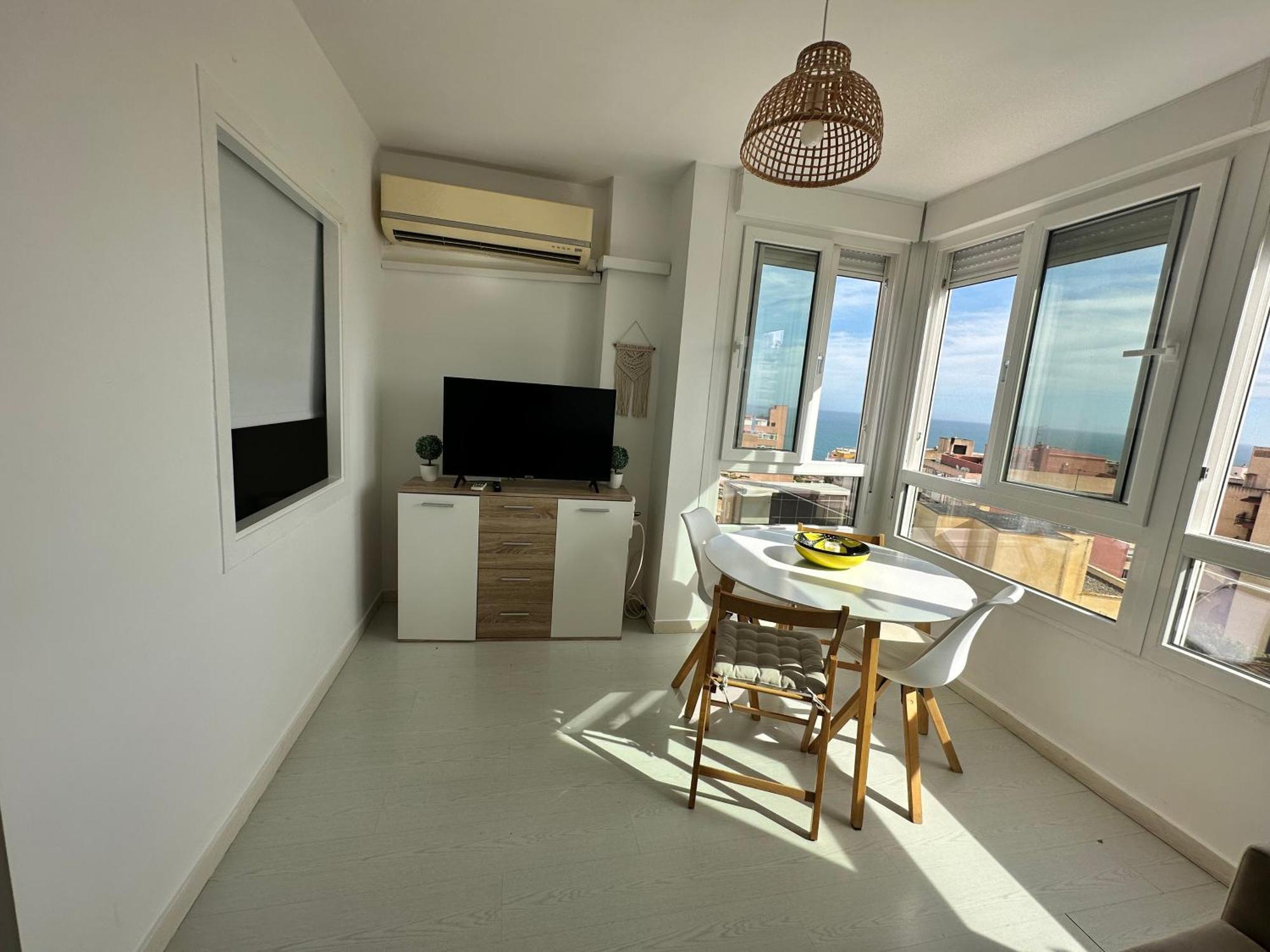 Ver952 - Vistas Mar Y Piscina, Wifi, Playa 600 Metros, Centro 150 Metros Torremolinos Luaran gambar